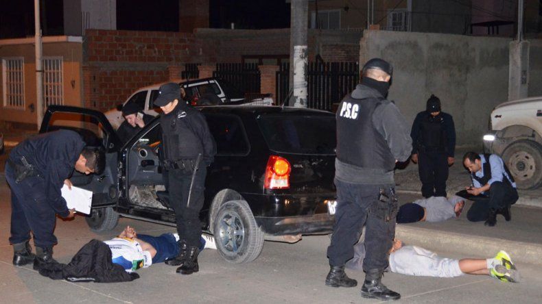 Resultado de imagen para detenidos en chubut