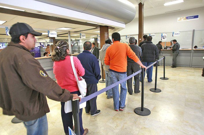 Reclamo histórico: la mayoría de los bancos no cuentan con baños