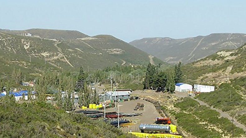 El derrame se produjo en el yacimiento Manantiales Behr que se encuentra al noroeste de Comodoro Rivadavia.