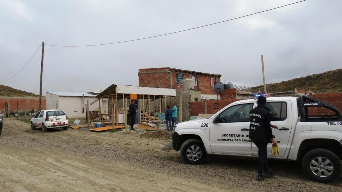 Se levantó una vivienda construida en terreno usurpado