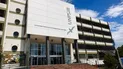 Un menor cayó desde el techo de la Universidad Un menor cayó desde el techo de la Universidad