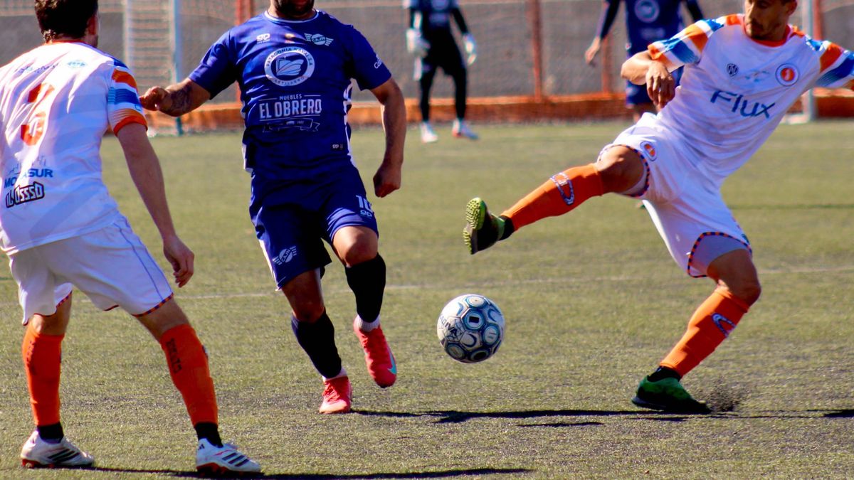 Jorge Newbery cayó ante Juan José Moreno en Puerto Madryn por 2-1