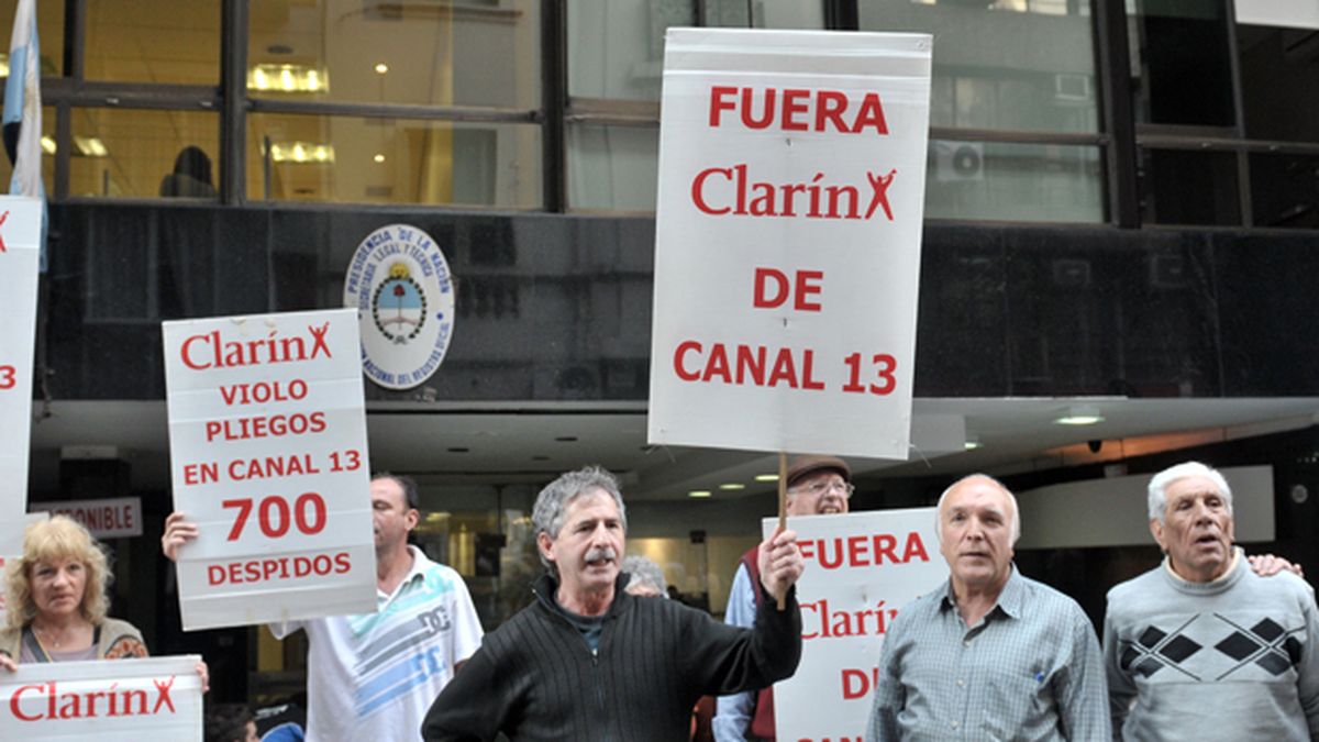 Ley De Medios Revelan Vínculos Entre El Grupo Clarín Y La Justicia 2350