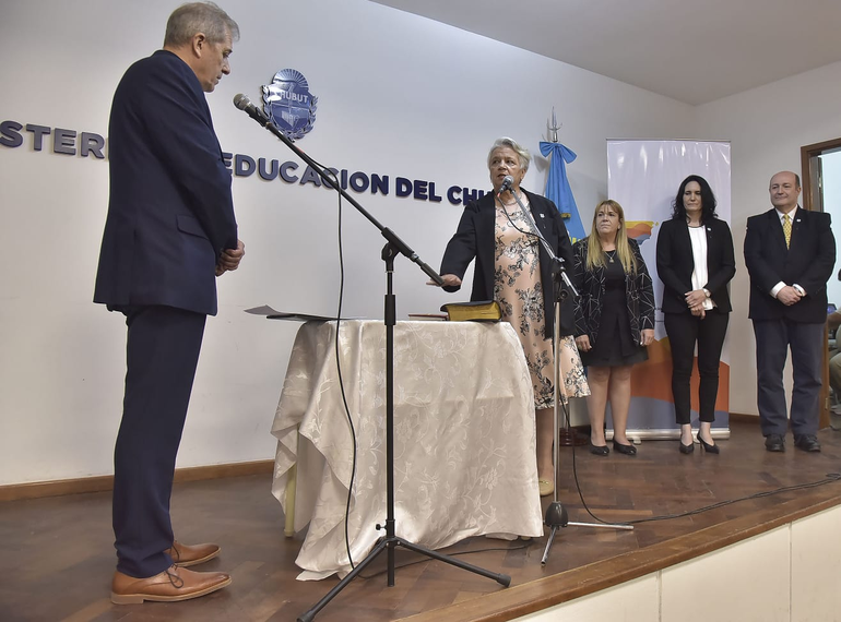 Asumieron Los Nuevos Subsecretarios Del Ministerio De Educación Del Chubut