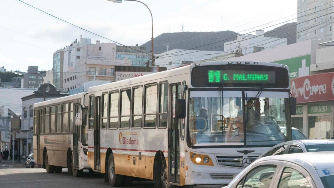 Se suspendió el paro y hoy habrá colectivos en Comodoro