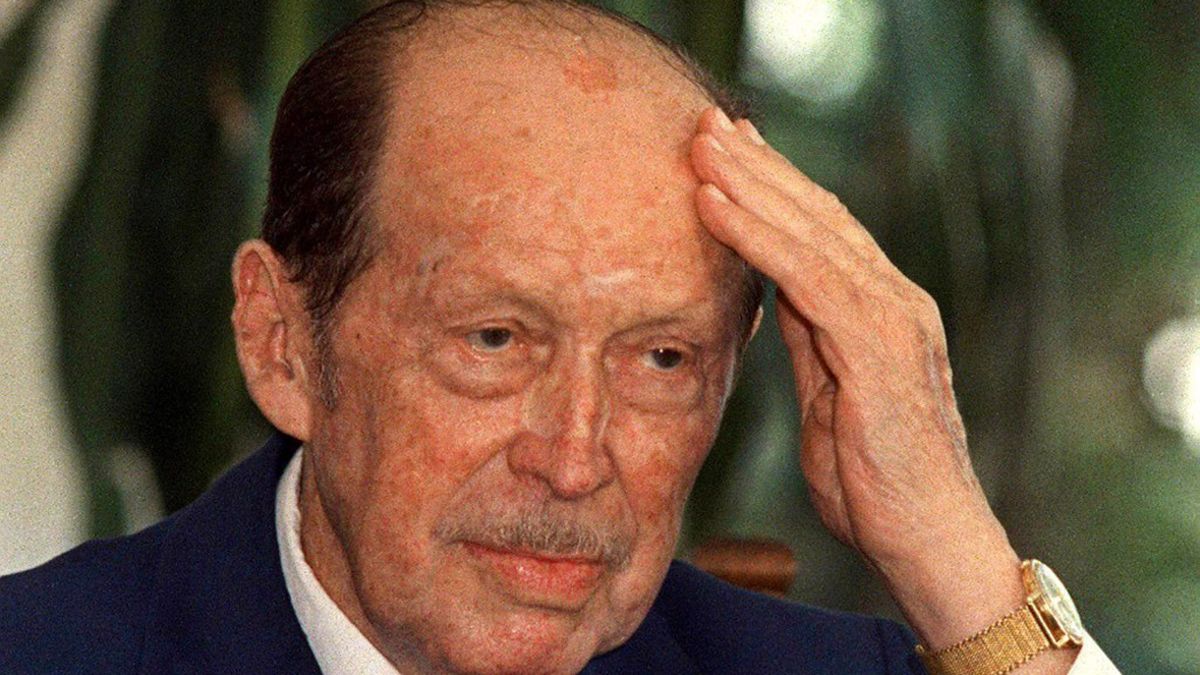 A diez años de la muerte de Stroessner los colorados se mantienen en el