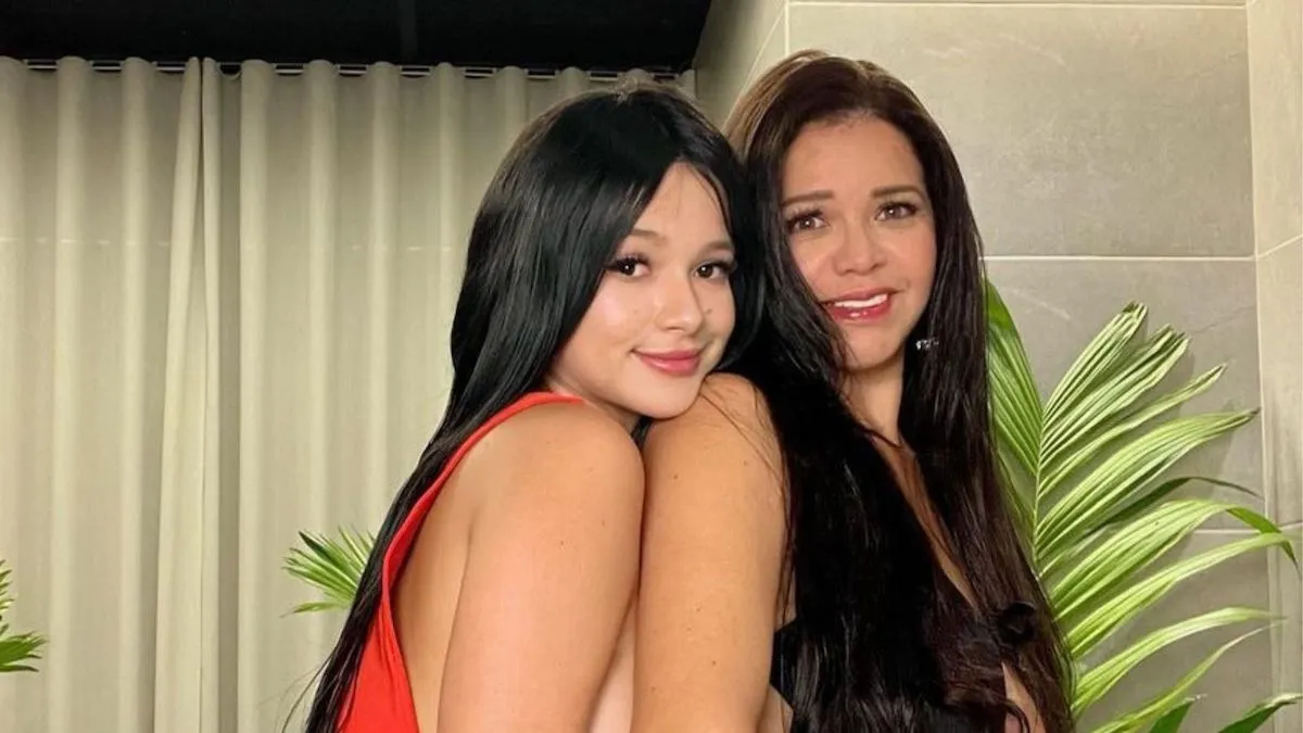 Madre E Hija La Nueva Sensación De Onlyfans 8623