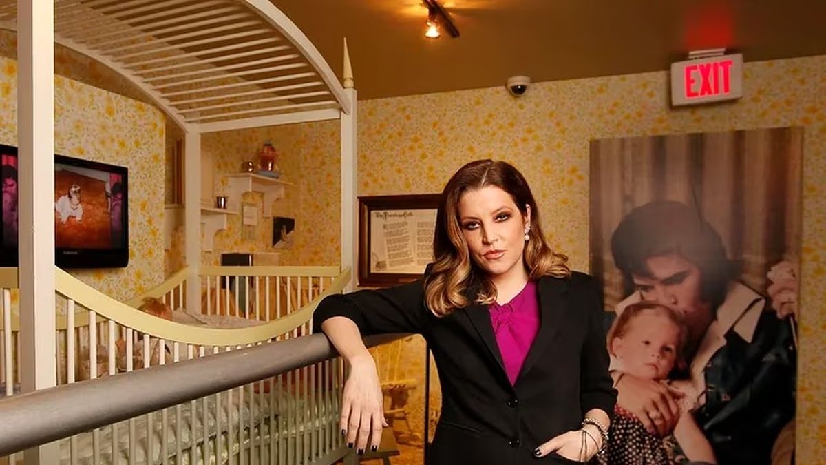 Murió Lisa Marie Presley, hija de Elvis Presley, tras un paro cardíaco