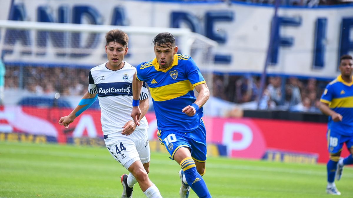 Boca ganó en La Plata y depende de sí mismo para ser campeón