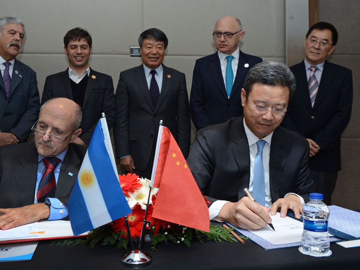 Argentina y China firmaron contratos para construir dos centrales nucleares