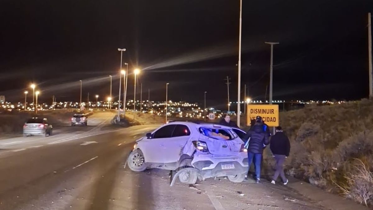 Por un perro que se le cruzó, volcó cerca de Rada Tilly