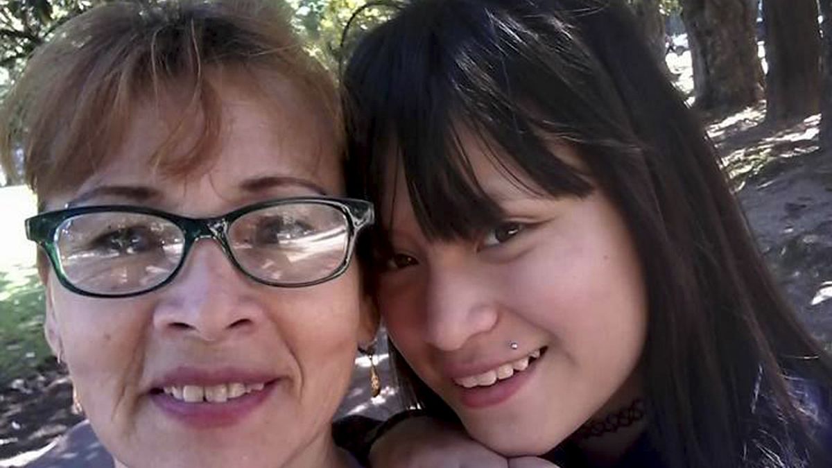 Hallaron los cuerpos de una madre y su hija enterrados en una vivienda ...