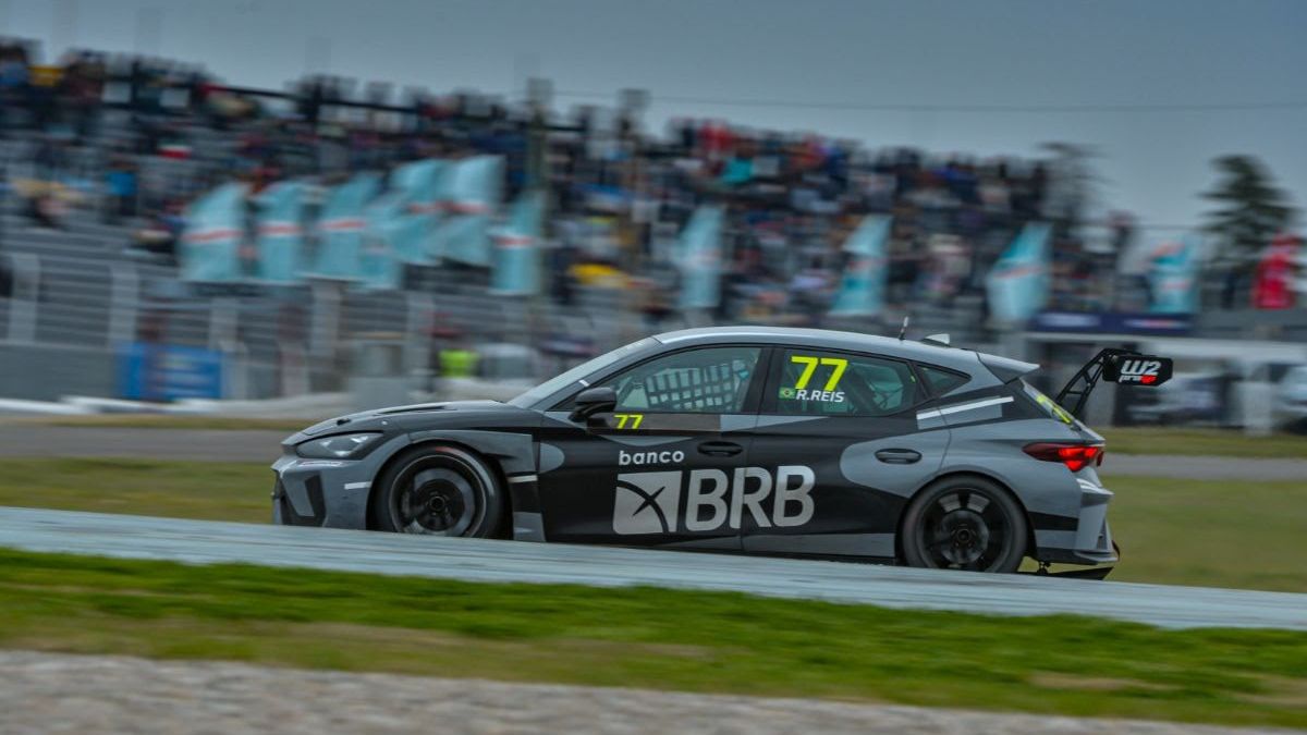 Néstor Girolami y Raphael Reis triunfan en el TCR South América en Córdoba