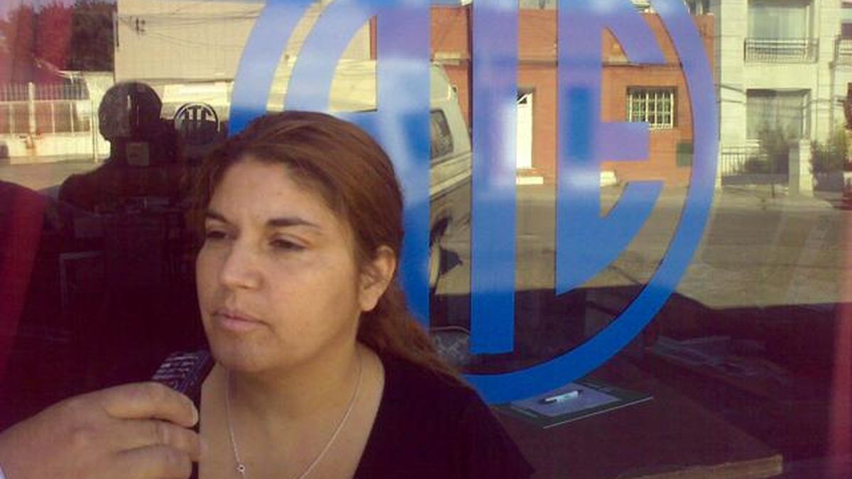 Se efectivizó el pase a planta de 400 trabajadores auxiliares de la Educación